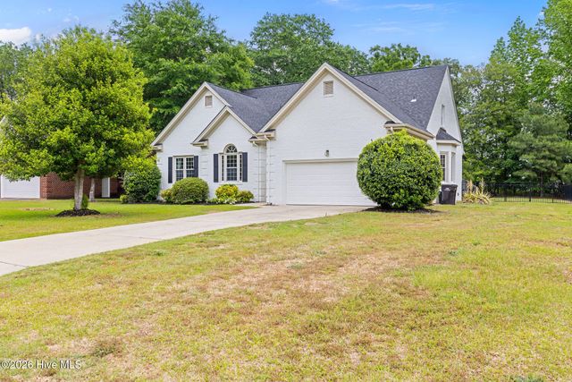 210 Creekside Drive, Goldsboro, NC 27534