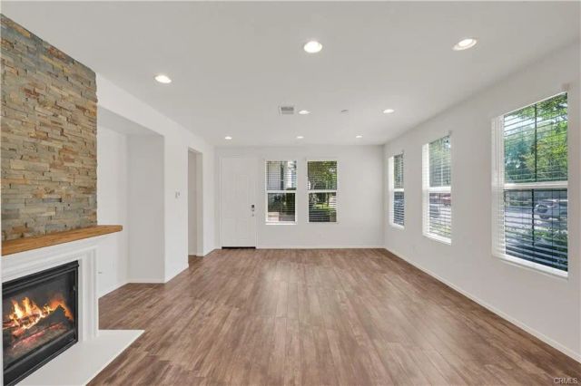 15723 Parkhouse Drive 91, Fontana, CA 92336