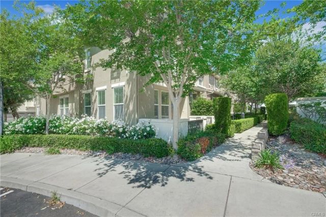 15723 Parkhouse Drive 91, Fontana, CA 92336