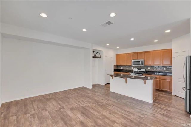 15723 Parkhouse Drive 91, Fontana, CA 92336
