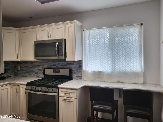 815 N HAYDEN Road D207, Scottsdale, AZ 85257