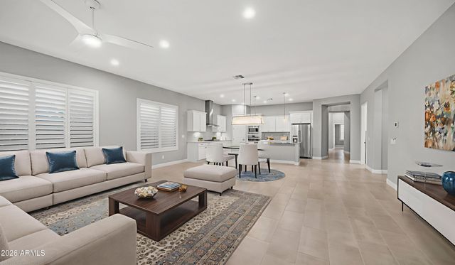 1123 W THUNDERHILL Drive, Phoenix, AZ 85045