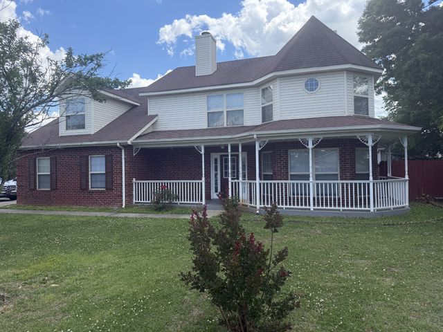 5453 Hickory Woods Dr, Antioch, TN 37013