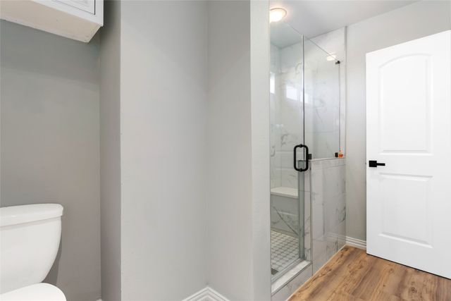 2000 Le Mans Drive, Carrollton, TX 75006