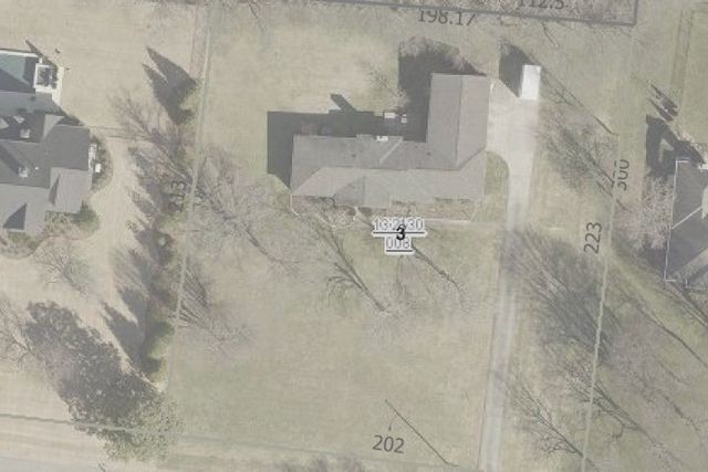 914 Waterswood Dr, Nashville, TN 37220