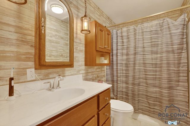 2057 108th Avenue, Otsego, MI 49078