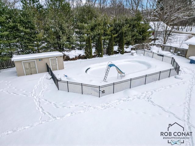 2057 108th Avenue, Otsego, MI 49078