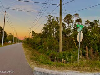 . 6th Avenue & Hyacinth Road, Deland, FL 32724