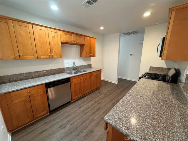 1516 5th Street, San Fernando, CA 91340