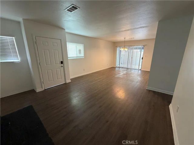 1516 5th Street, San Fernando, CA 91340