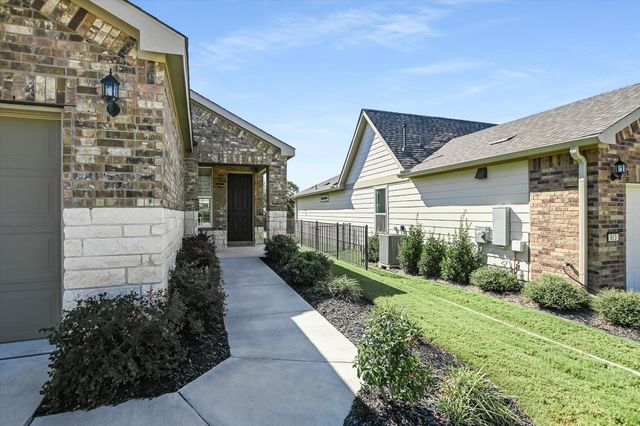 811 Saratoga LN, Georgetown, TX 78633