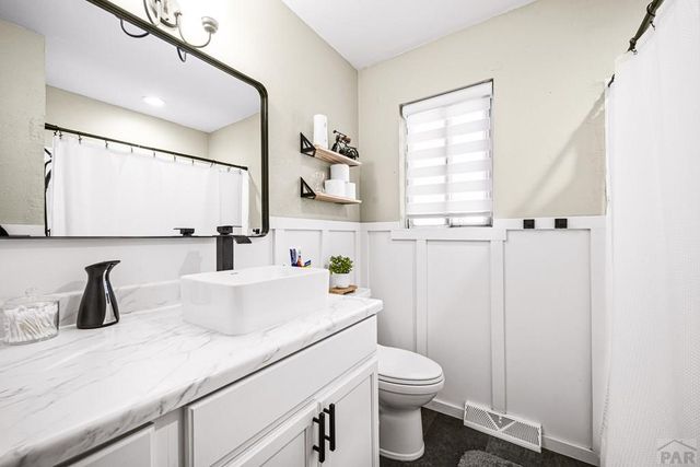 1810 Jones Ave, Pueblo, CO 81004