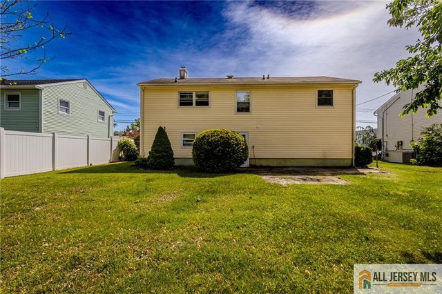 43 Shirley Boulevard, Old Bridge, NJ 08857