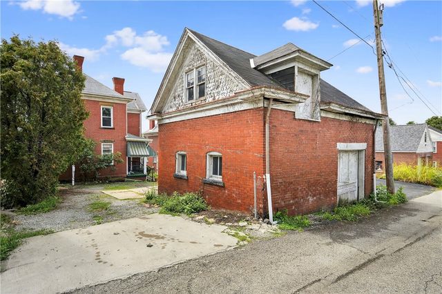 427 E Pittsburgh Street, City Of Greensburg, PA 15601