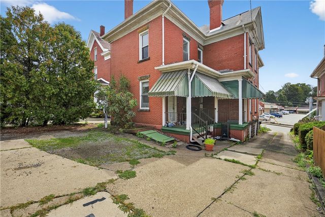 427 E Pittsburgh Street, City Of Greensburg, PA 15601