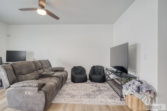 456 S 3rd W, Sugar City, ID 83448