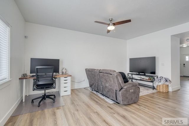 456 S 3rd W, Sugar City, ID 83448