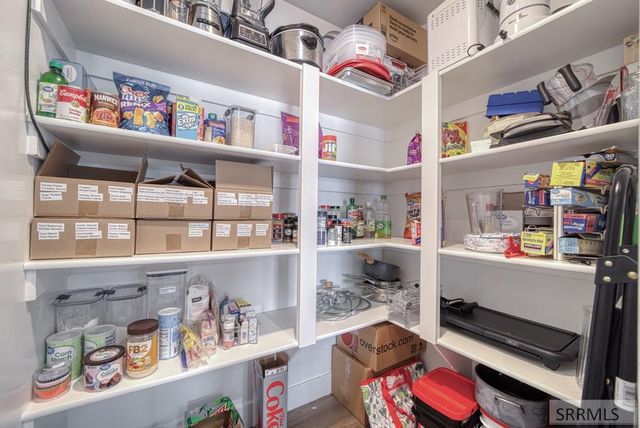 456 S 3rd W, Sugar City, ID 83448