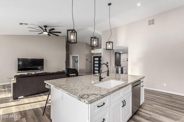 3438 N 30TH Street, Phoenix, AZ 85016