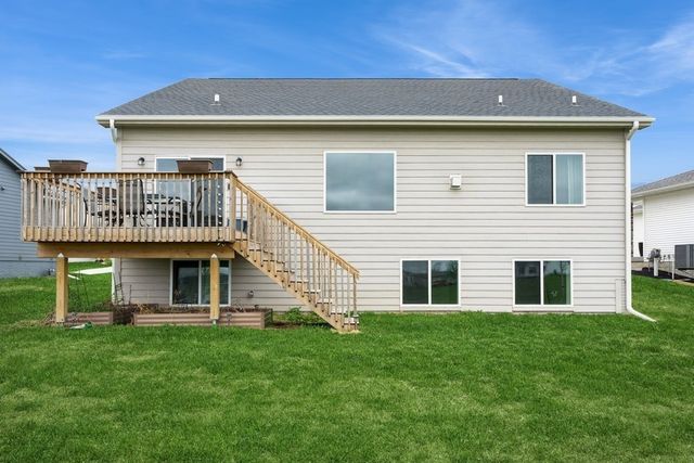 6635 NE 9th Court, Des Moines, IA 50021