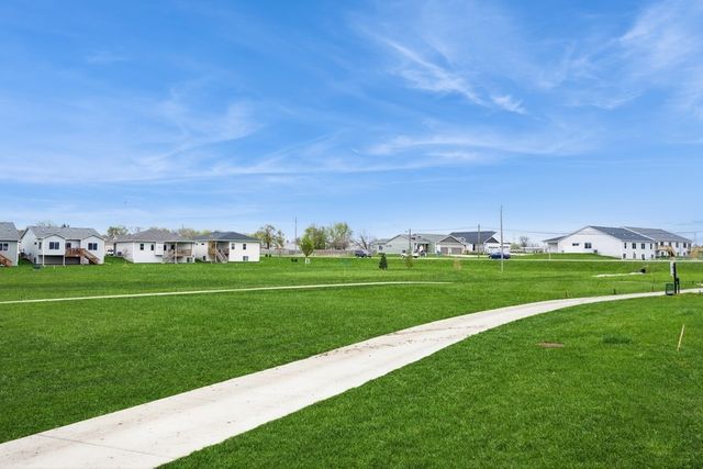 6635 NE 9th Court, Des Moines, IA 50021