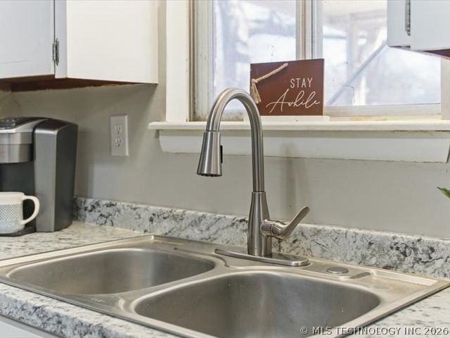 315 S 190th East Avenue, Tulsa, OK 74108