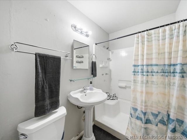 315 S 190th East Avenue, Tulsa, OK 74108