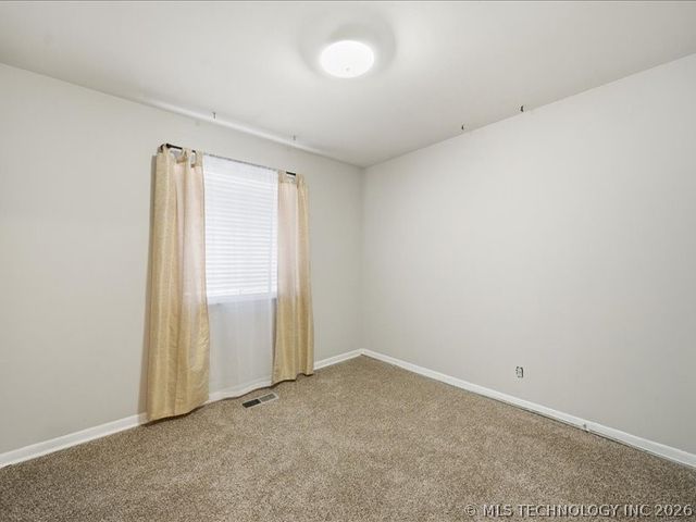 315 S 190th East Avenue, Tulsa, OK 74108