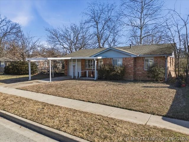 315 S 190th East Avenue, Tulsa, OK 74108