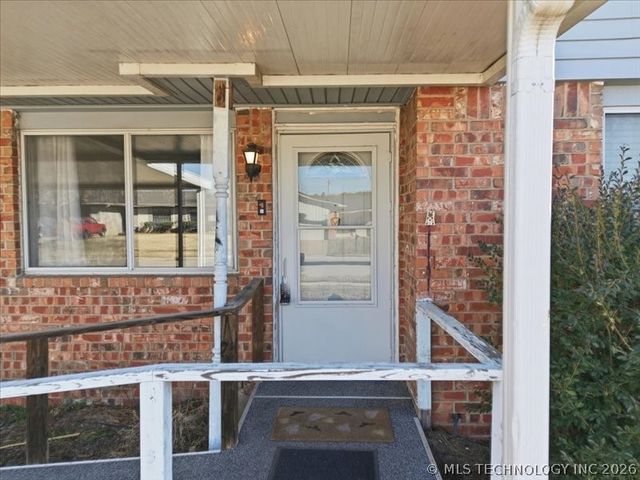 315 S 190th East Avenue, Tulsa, OK 74108