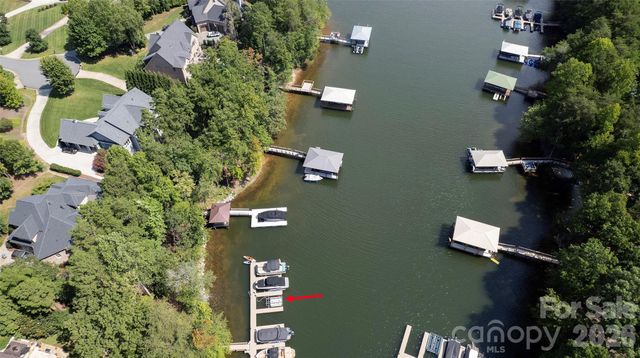 7786 Chapel Creek Drive, Denver, NC 28037