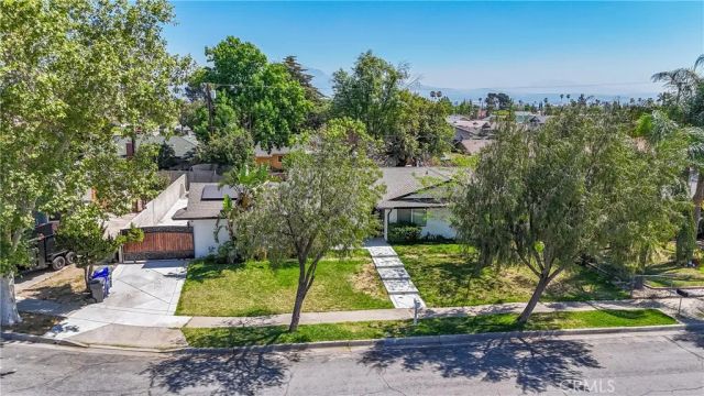 1365 N Chestnut, Rialto, CA 92376