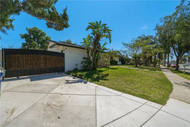 1365 N Chestnut, Rialto, CA 92376