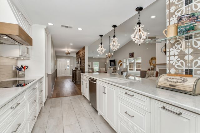 1316 Heidi Drive, Plano, TX 75025