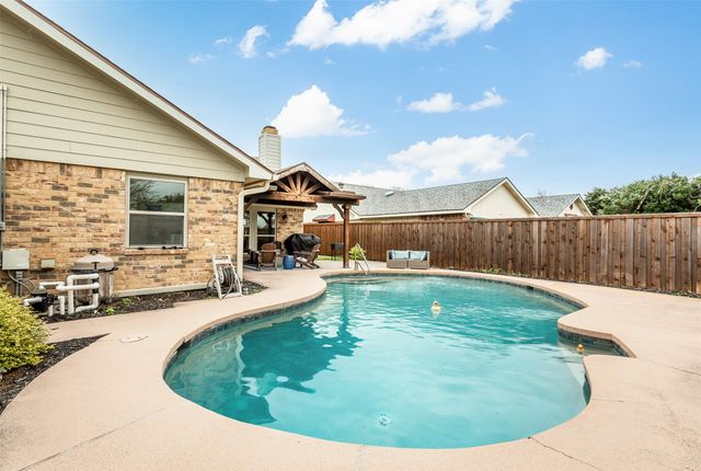 1316 Heidi Drive, Plano, TX 75025