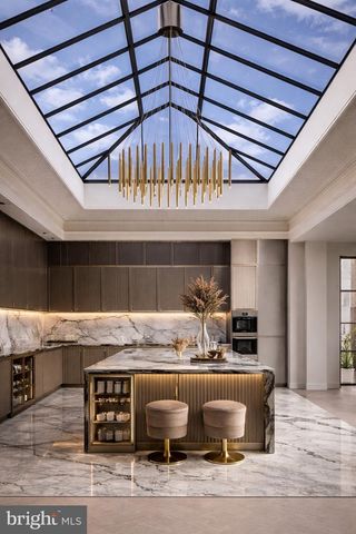 9933 BENTCROSS DR, Potomac, MD 20854