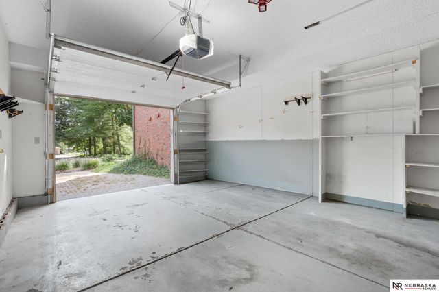 1306 Three Pines Court, Lincoln, NE 68510