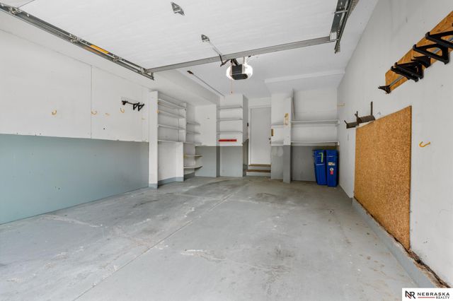 1306 Three Pines Court, Lincoln, NE 68510