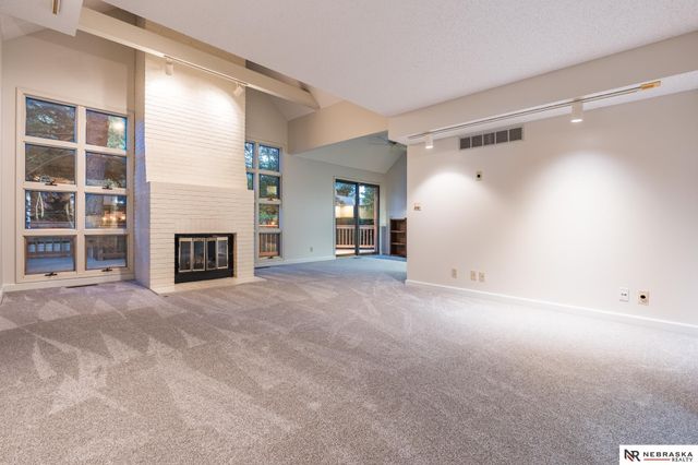 1306 Three Pines Court, Lincoln, NE 68510