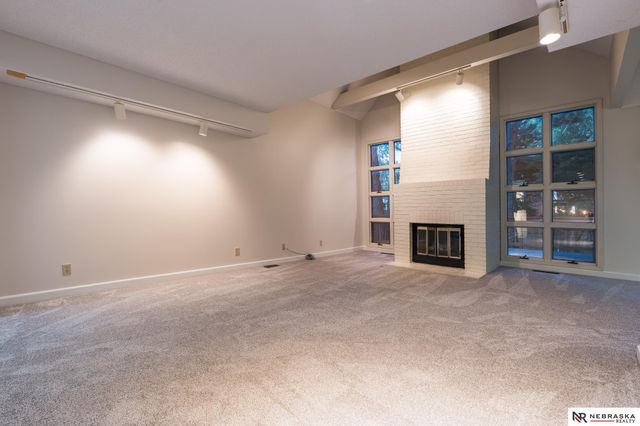 1306 Three Pines Court, Lincoln, NE 68510