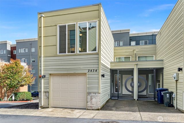 2434 Yakima Court, Tacoma, WA 98405