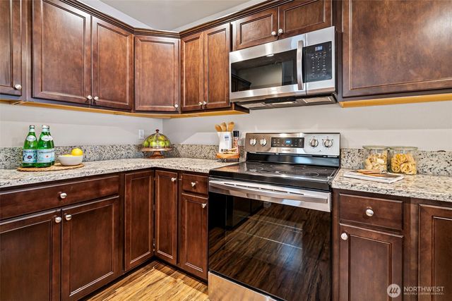 2434 Yakima Court, Tacoma, WA 98405