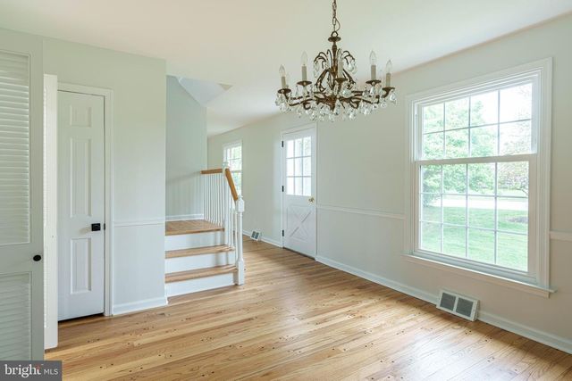 22 BIRCH RD, Malvern, PA 19355