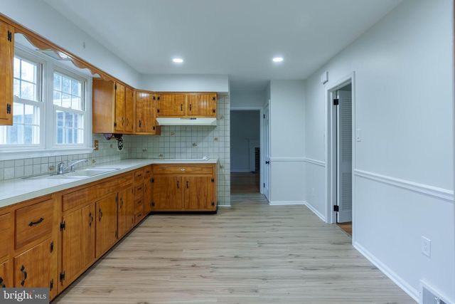 22 BIRCH RD, Malvern, PA 19355