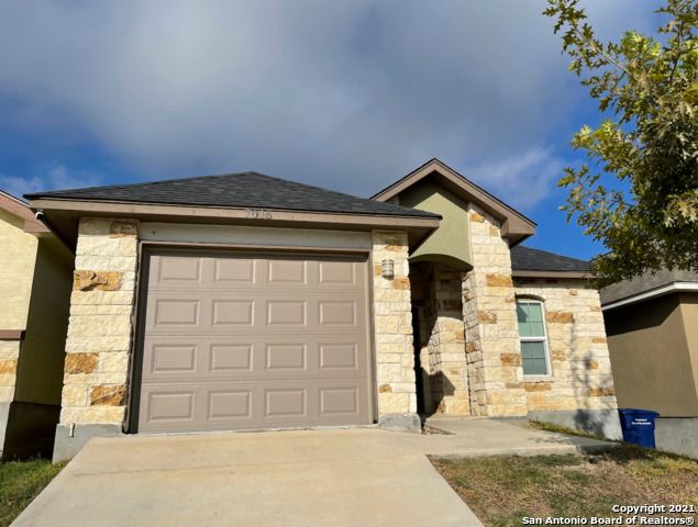 7015 Hallie Ridge, San Antonio, TX 78227