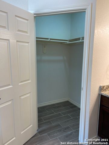 7015 Hallie Ridge, San Antonio, TX 78227