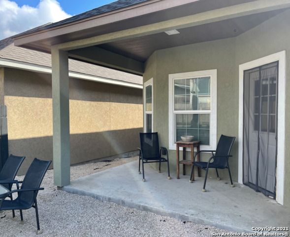 7015 Hallie Ridge, San Antonio, TX 78227