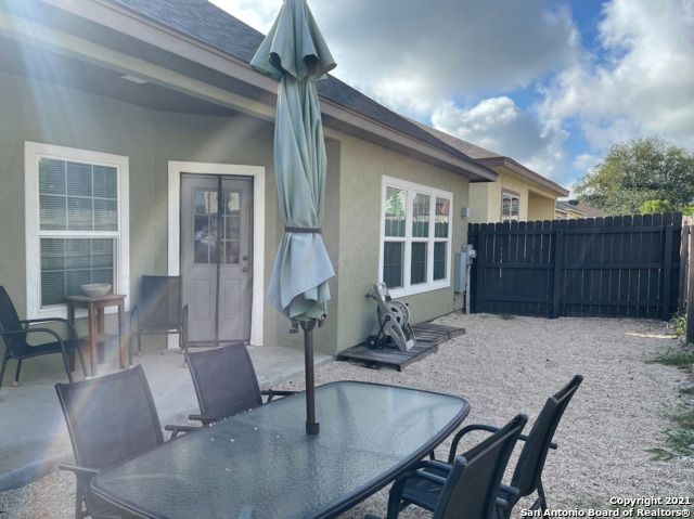 7015 Hallie Ridge, San Antonio, TX 78227