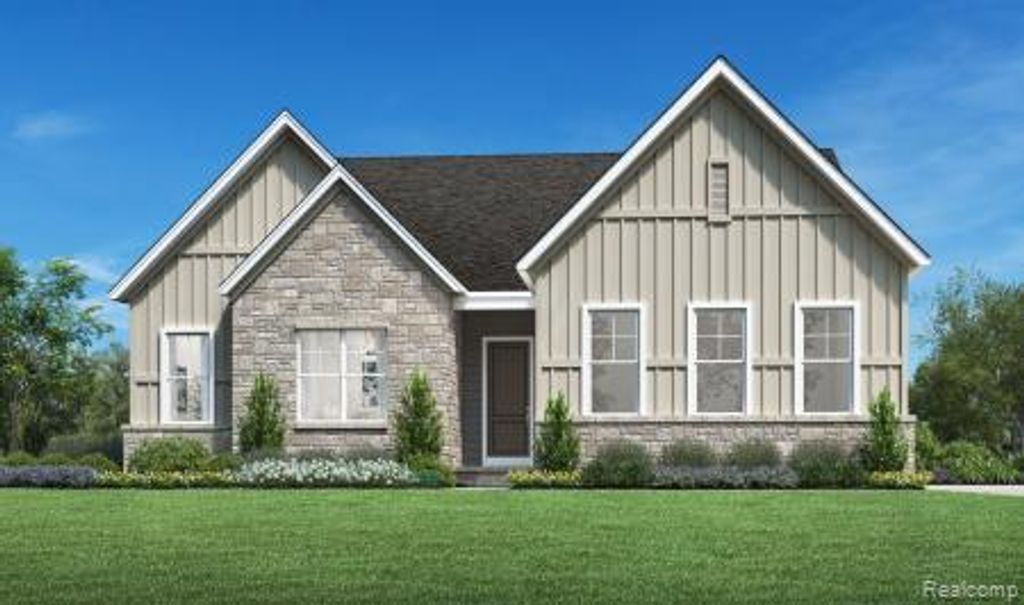 2636 Crystal Lake Drive, Commerce Twp, MI 48382