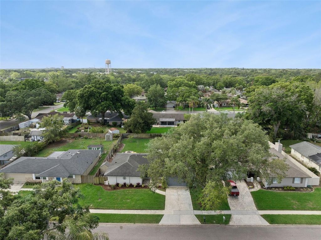 Image 49 of property listing at 1004 CATHY DRIVE, Altamonte Springs, FL 32714